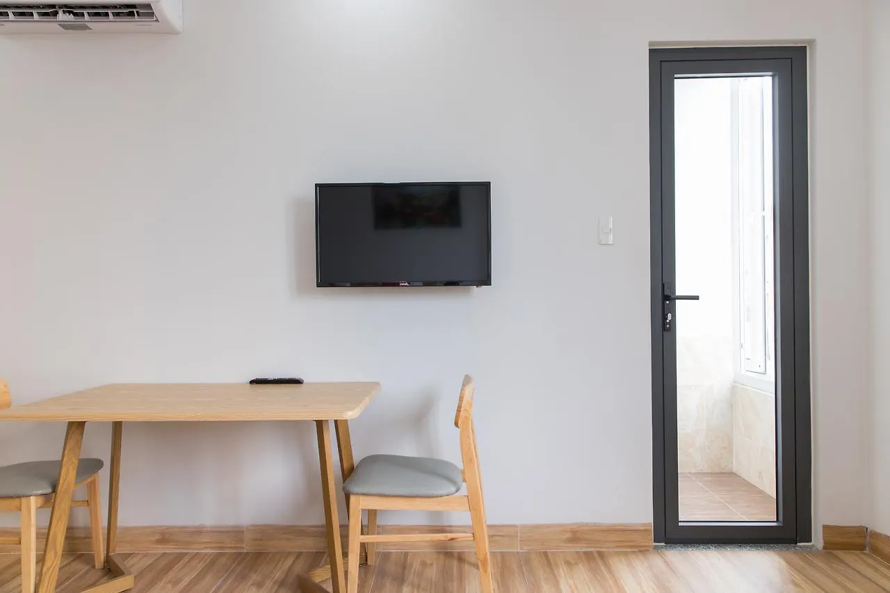 Reddoorz Premium Near E-Town Hotel Ho Chi Minh City