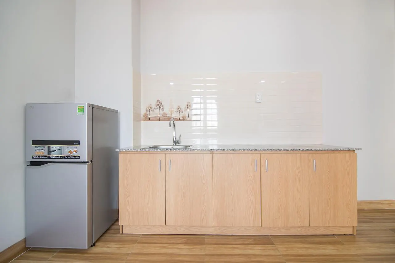 Reddoorz Premium Near E-Town Hotel Ho Chi Minh City 3*,