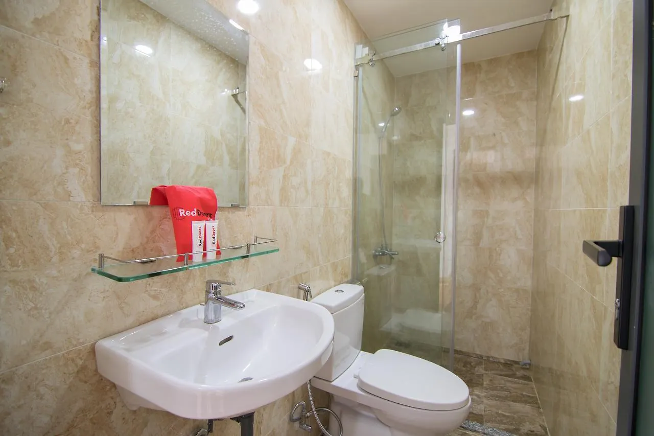 Reddoorz Premium Near E-Town Hotel Ho Chi Minh City Guest house