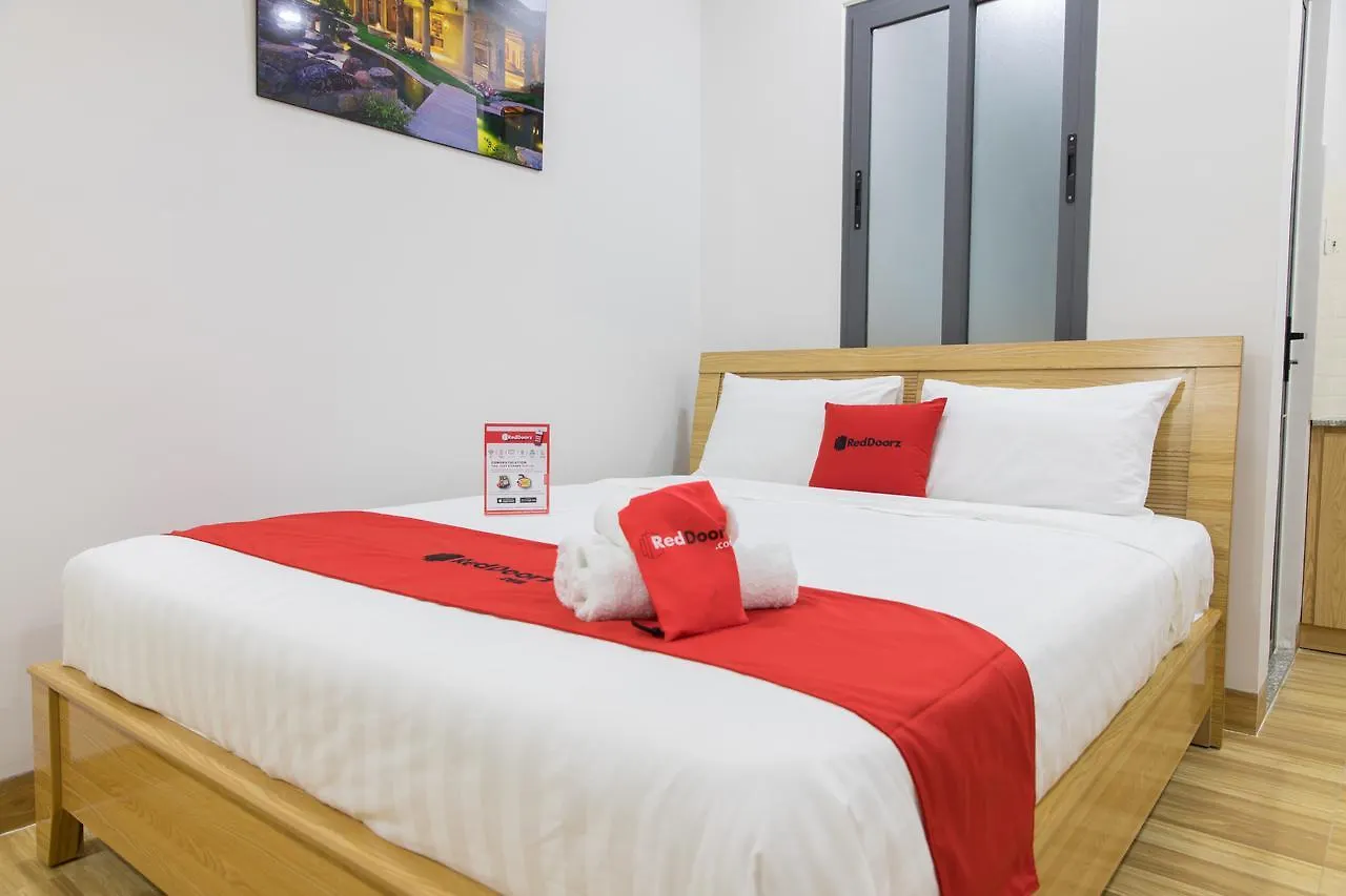 Reddoorz Premium Near E-Town Hotel Ho Chi Minh City Guest house